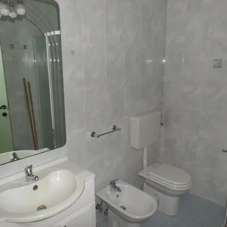 Appartement Comfortable Vacation Retreat For Five Guests *