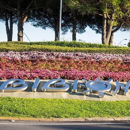 Comfortable Vacation Retreat For Five Guests Appartement Bibione